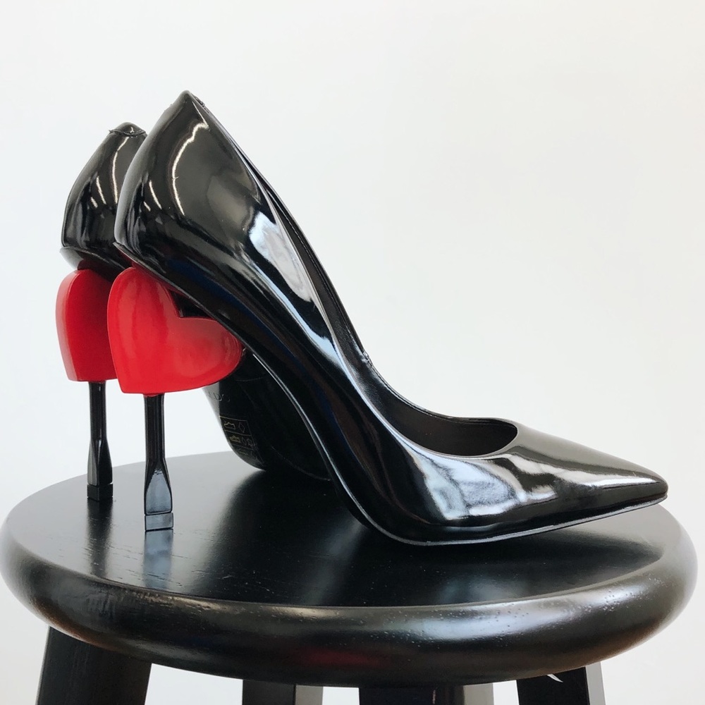 NIB Aldo Cupidd Heart Stiletto Pointed Toe Heels